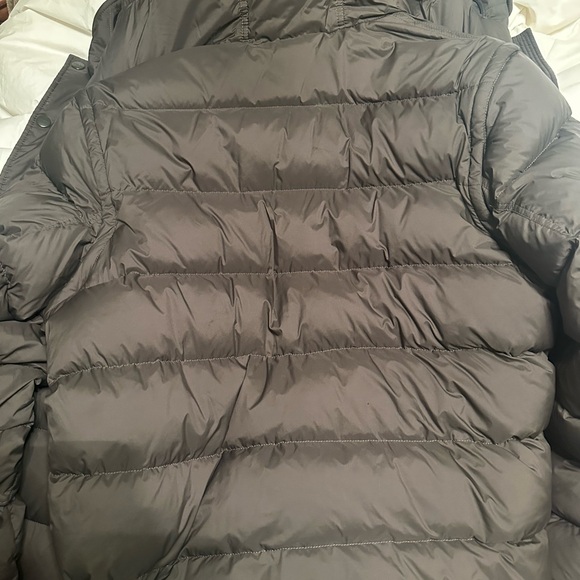 Burberry down puffer jacket - Picture 2 of 10